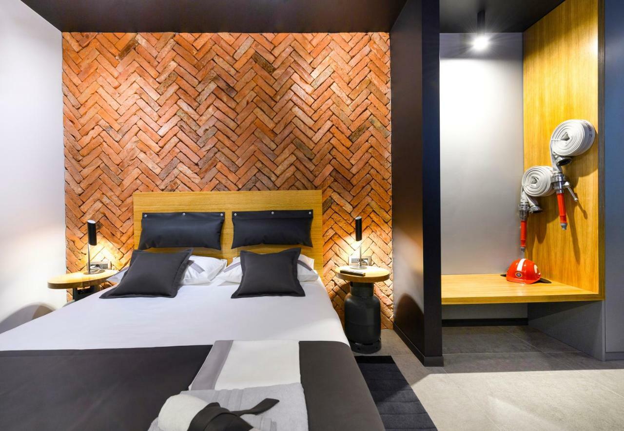Split Industrial Design Rooms Bagian luar foto